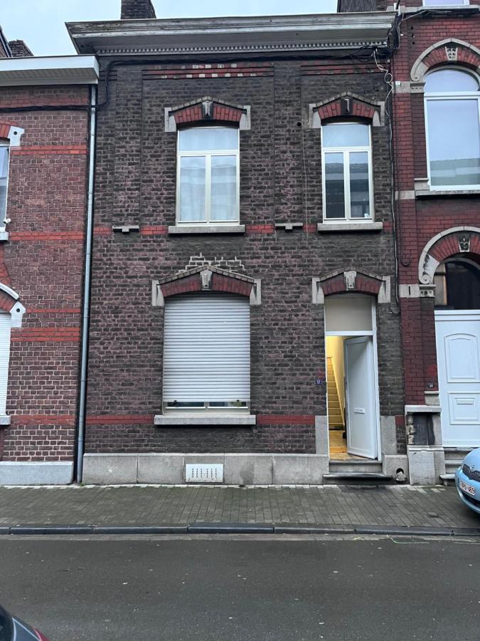 Grande Maison Avec Plusieurs Chambres A Louer Lüttich Exterior foto
